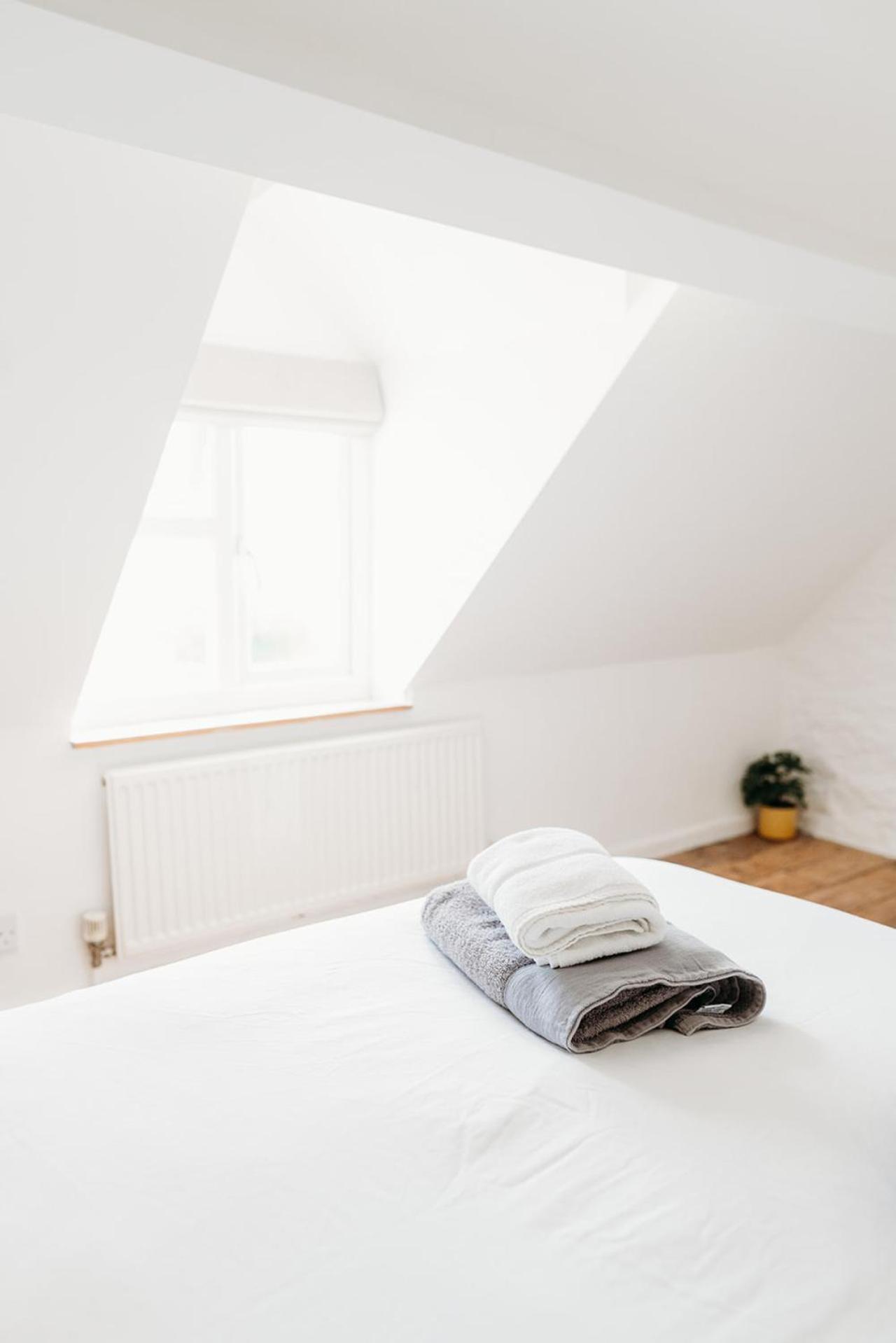 Stunning 2bd In The Heart Of Malmesbury! *